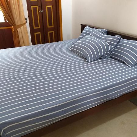 Villa Palm Breeze Polhena Ngoại thất bức ảnh